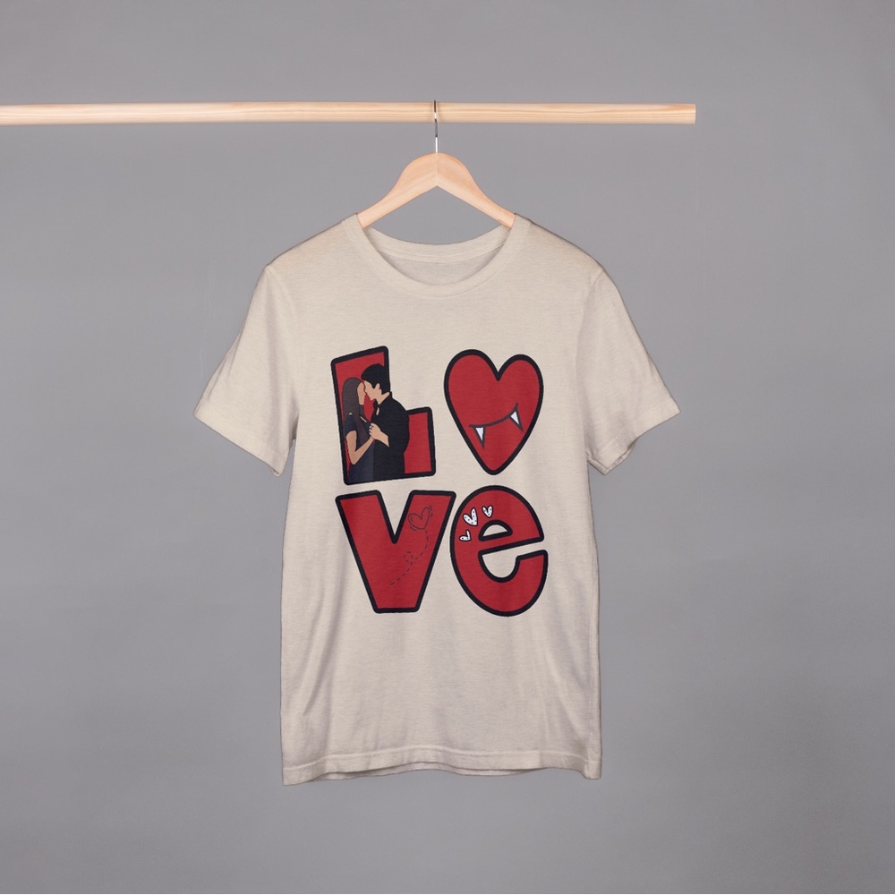 Delena LOVE T-Shirt 🩸